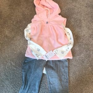 New 3-piece 24 month girl set! Vest, onesie, pants
